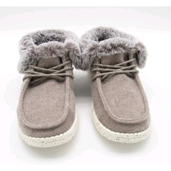 Hey Dude Shoes - Hey Dude Britt Chocolate Furry Top Lace Up Sneaker Shoes Womens Sz 8 NWOB